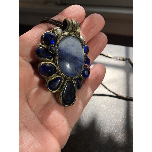 NECKLACE Sodalite And Lapis Lazuli Flower Pendant Handmade/Signed By Artisan - Picture 4 of 14